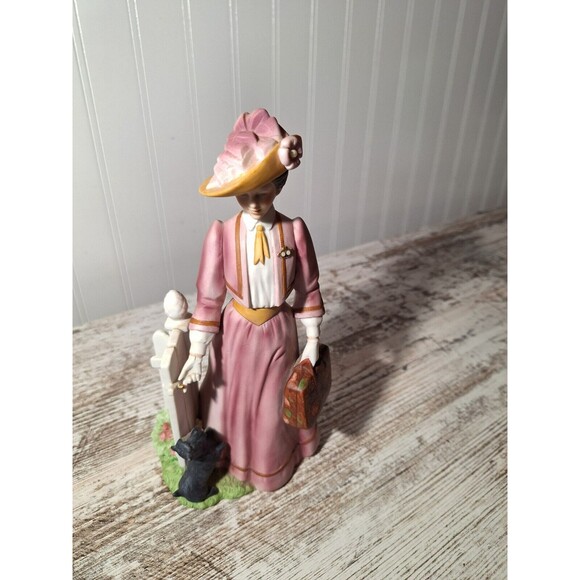 Vintage 1983 Avon Mrs Albee Presidents Club Award Porcelain Figurine Scottie Dog - Picture 4 of 11